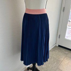 NWT LulaRoe Jill Pleated Skirt Navy I XS
